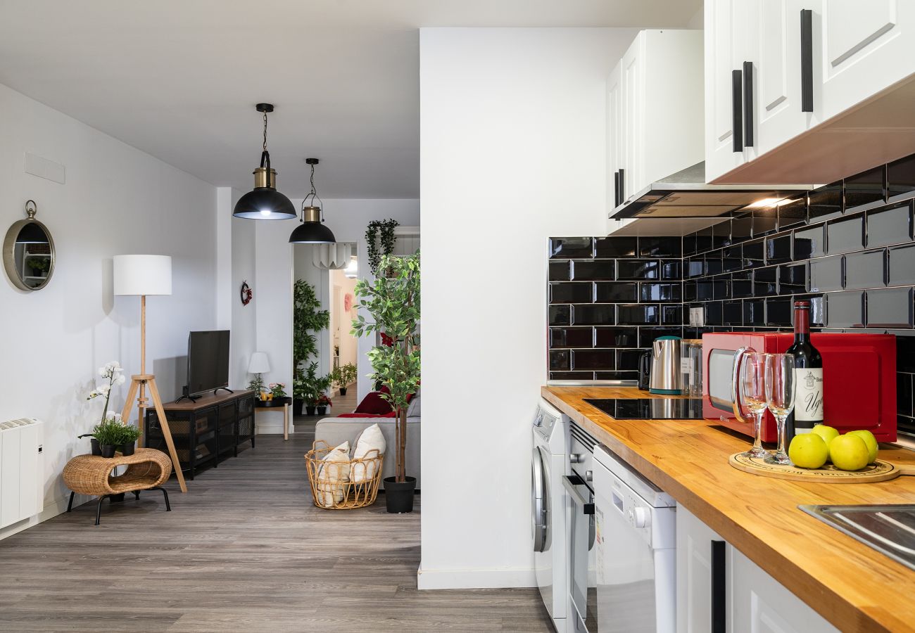 Apartamento en Madrid - Original y coqueto apartamento cerca al parque Pradolongo- Madrid M (GOA3)