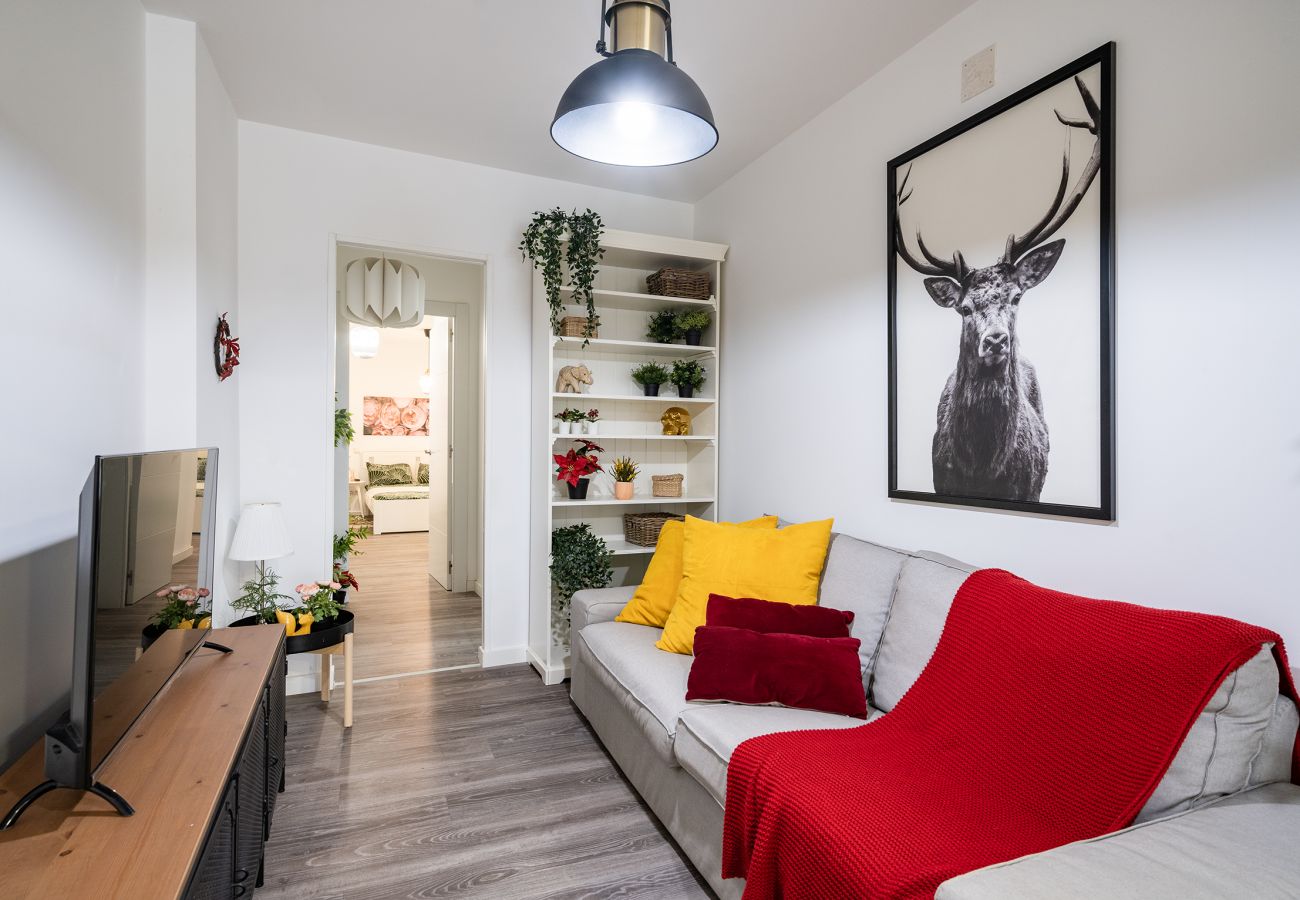 Apartamento en Madrid - Original y coqueto apartamento cerca al parque Pradolongo- Madrid M (GOA3)