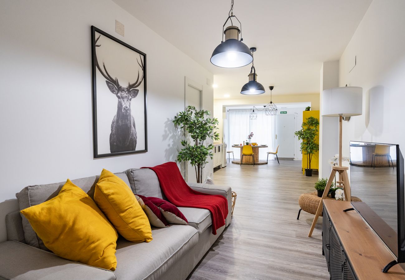 Apartamento en Madrid - Original y coqueto apartamento cerca al parque Pradolongo- Madrid M (GOA3)