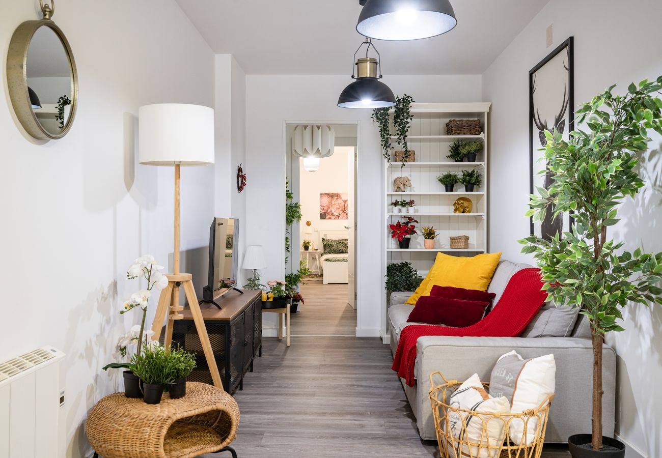 Apartamento en Madrid - Original y coqueto apartamento cerca al parque Pradolongo- Madrid M (GOA3)
