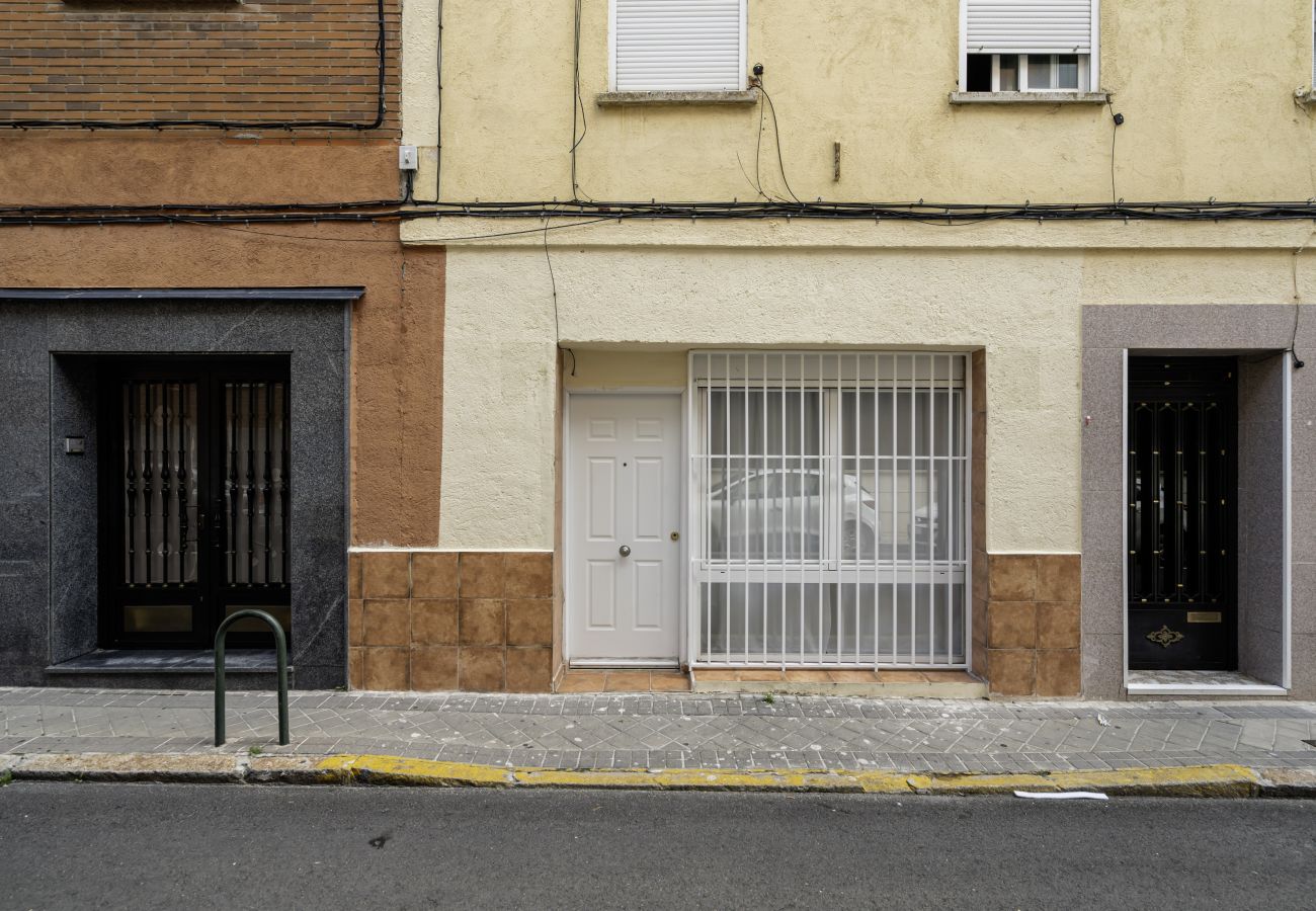 Apartamento en Madrid - Original y coqueto apartamento cerca al parque Pradolongo- Madrid M (GOA3)