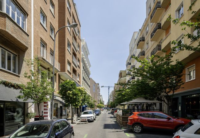 Apartamento en Madrid - Elegante y cómoda vivienda en el corazón del Barrio Salamanca Madrid M (PAD37)
