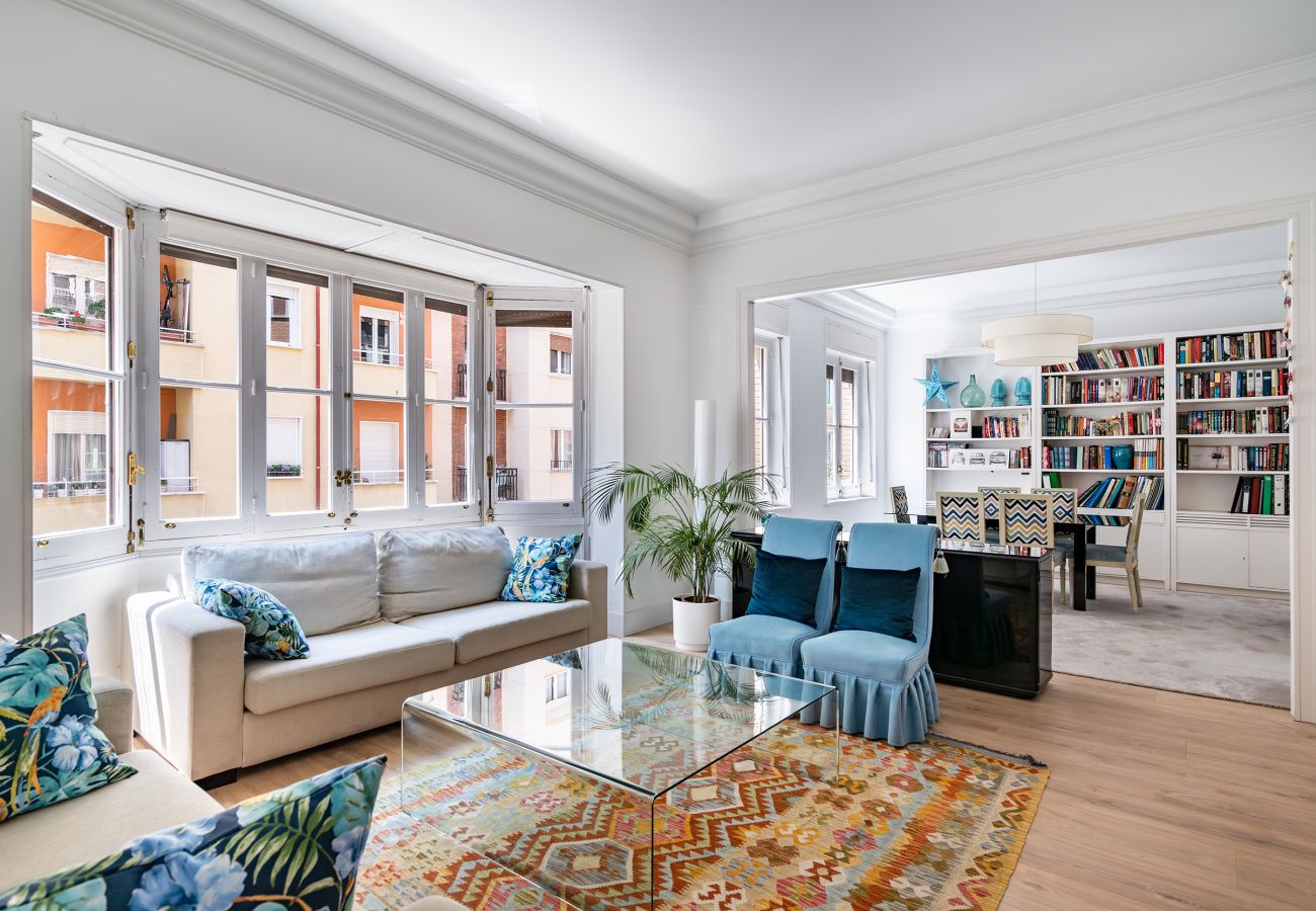 Apartamento en Madrid - Elegante y cómoda vivienda en el corazón del Barrio Salamanca Madrid M (PAD37)