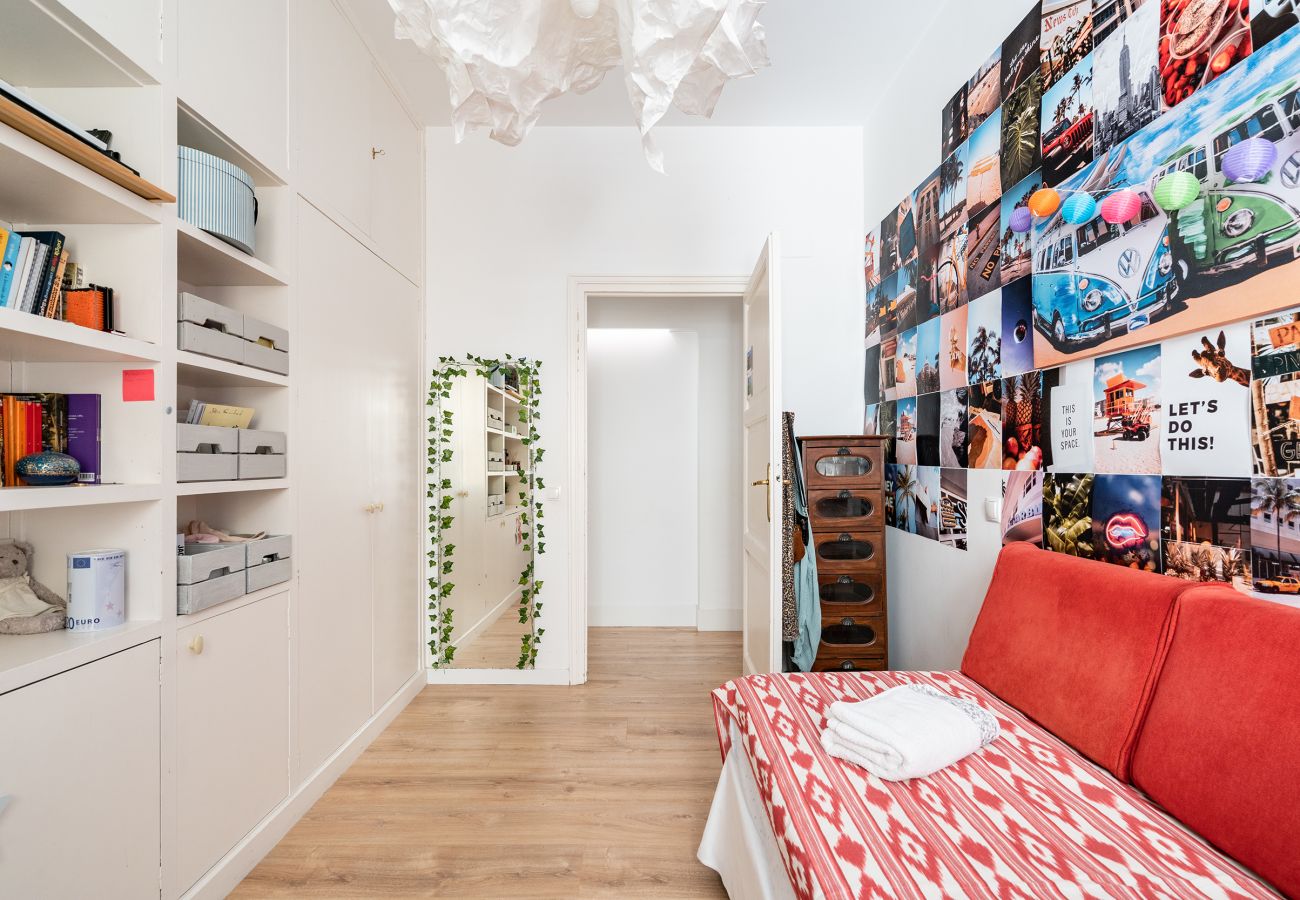 Apartamento en Madrid - Elegante y cómoda vivienda en el corazón del Barrio Salamanca Madrid M (PAD37)