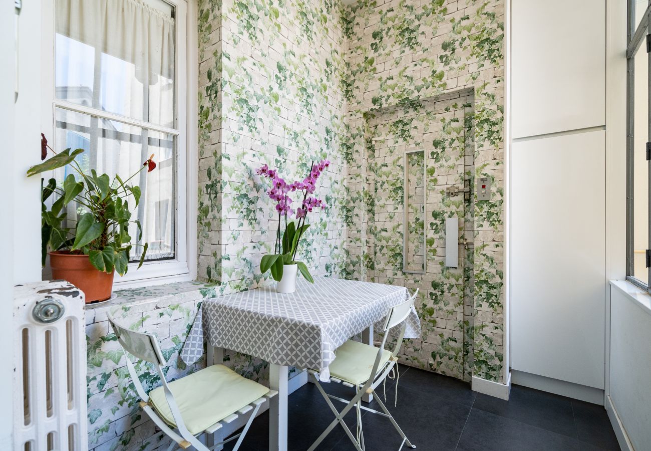 Apartamento en Madrid - Elegante y cómoda vivienda en el corazón del Barrio Salamanca Madrid M (PAD37)