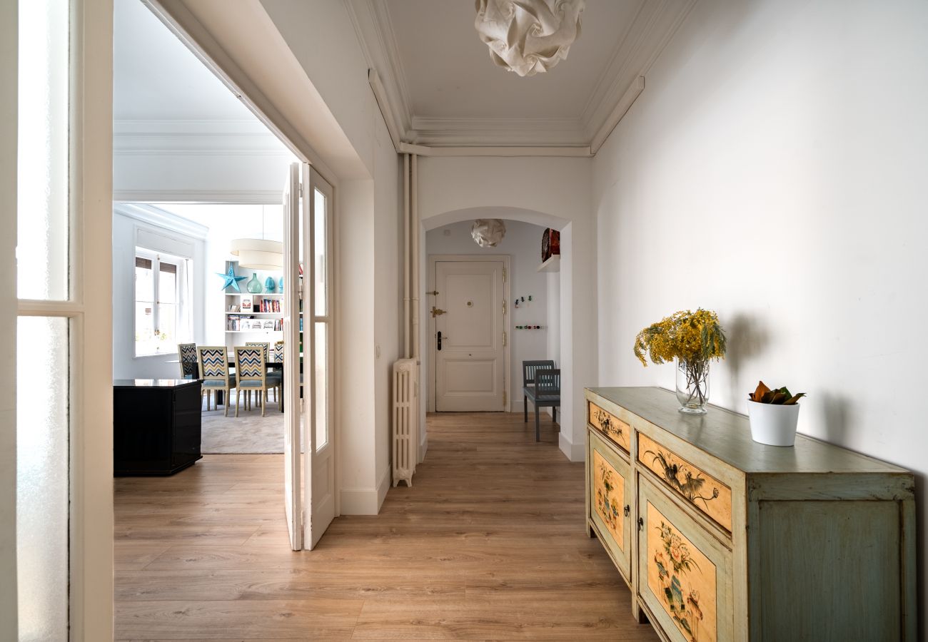 Apartamento en Madrid - Elegante y cómoda vivienda en el corazón del Barrio Salamanca Madrid M (PAD37)