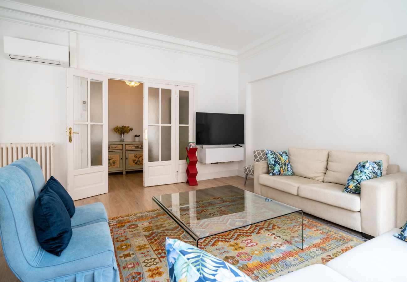 Apartamento en Madrid - Elegante y cómoda vivienda en el corazón del Barrio Salamanca Madrid M (PAD37)