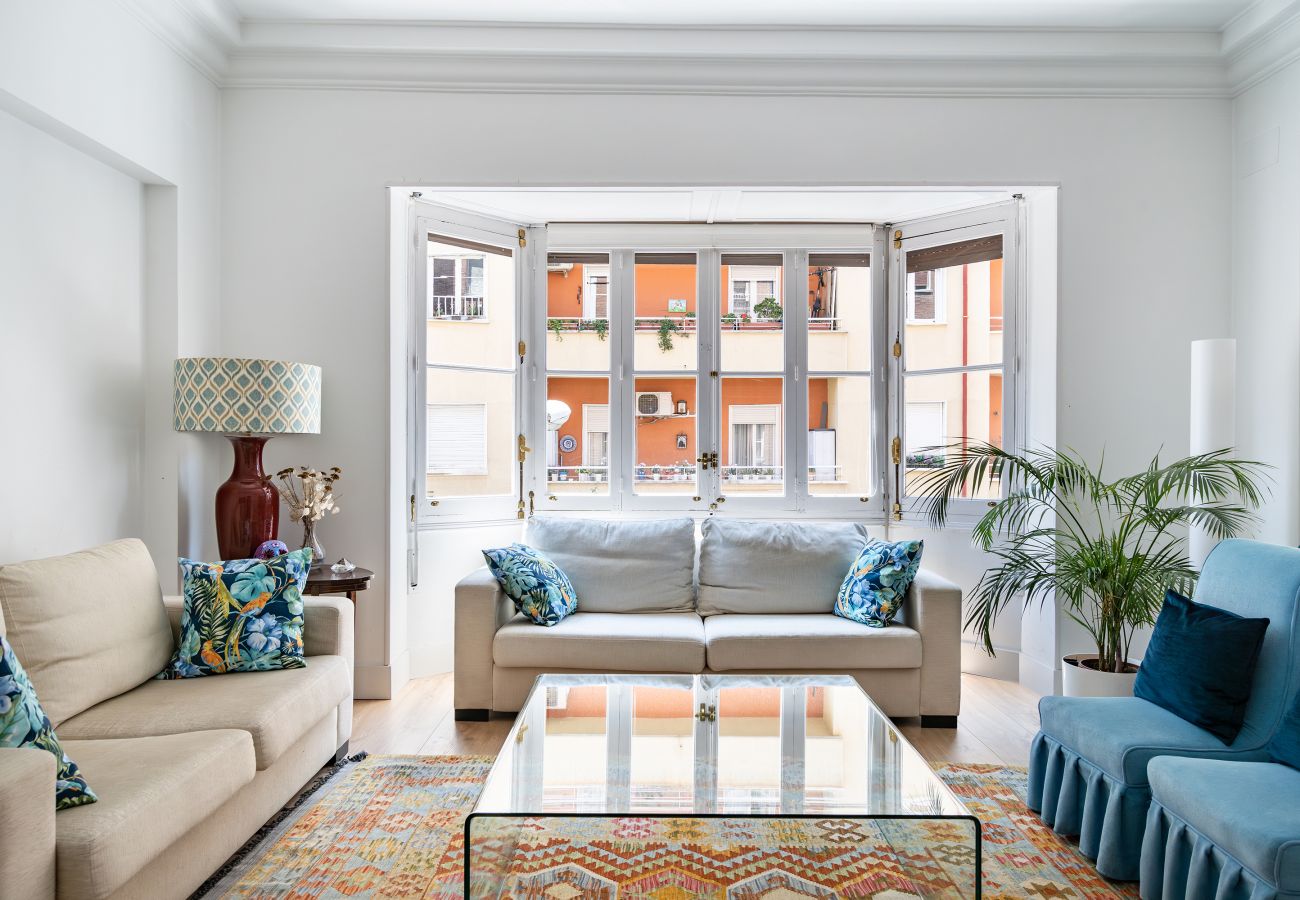 Apartamento en Madrid - Elegante y cómoda vivienda en el corazón del Barrio Salamanca Madrid M (PAD37)