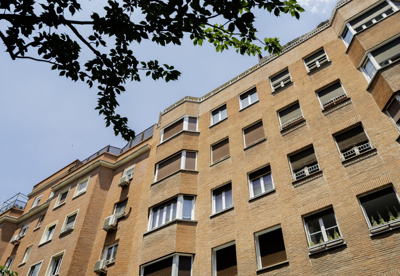 Apartamento en Madrid - Elegante y cómoda vivienda en el corazón del Barrio Salamanca Madrid M (PAD37)