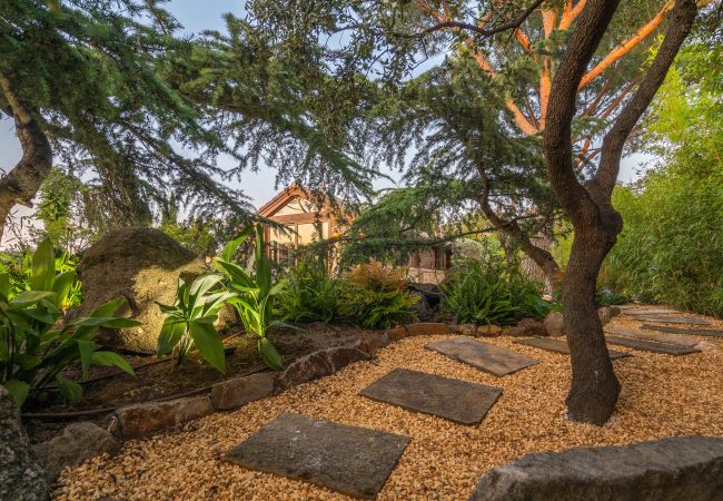 Chalet en Batres - M (GAM4) Finca Rural el Caribe Chalet en Batres - M (GAM4) Finca Rural el Caribe