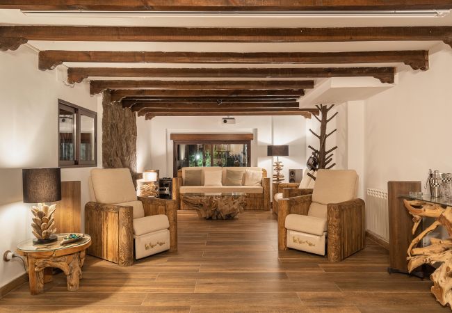 Chalet en Batres - M (GAM4) Finca Rural el Caribe Chalet en Batres - M (GAM4) Finca Rural el Caribe