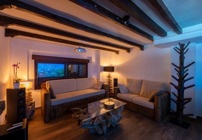 Chalet en Batres - M (GAM4) Finca Rural el Caribe Chalet en Batres - M (GAM4) Finca Rural el Caribe