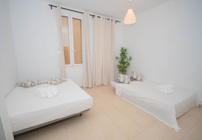 Apartamento en Madrid - Habitaciones en alquiler en Barrio Chueca - Madrid INF1F