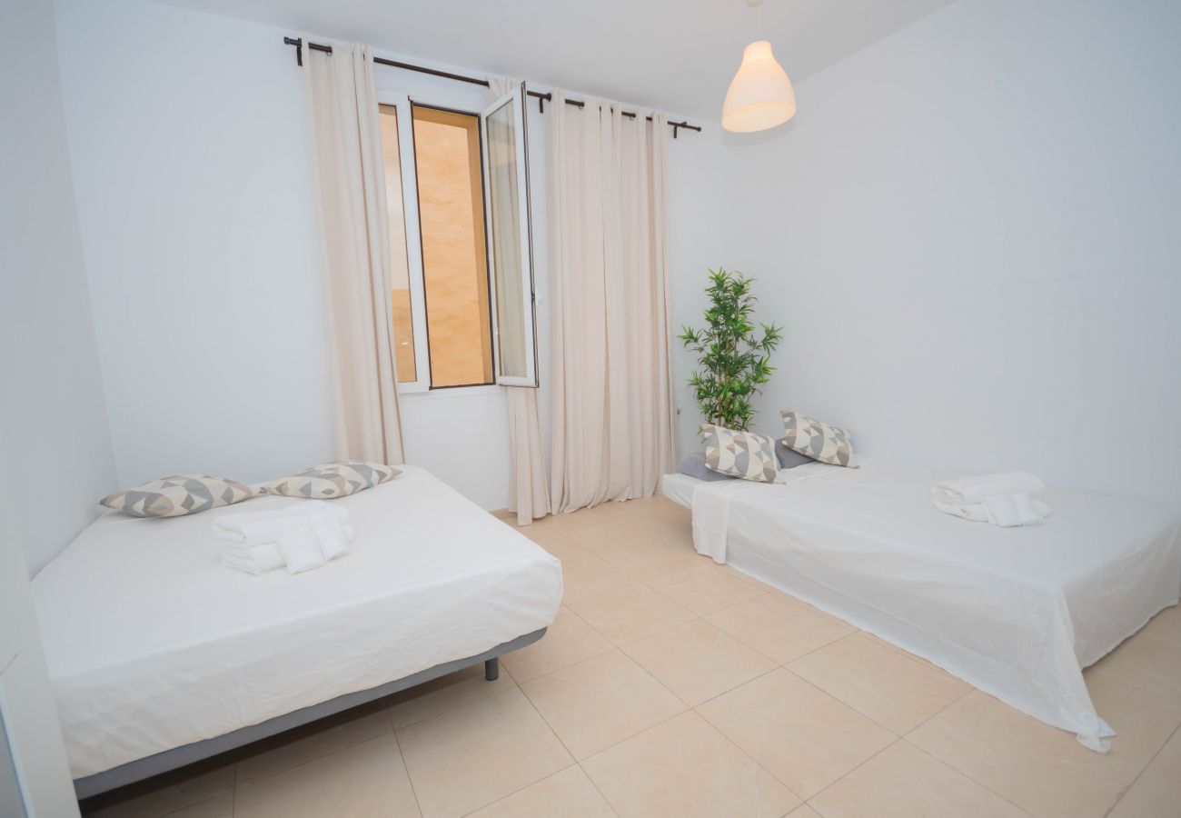 Apartamento en Madrid - Habitaciones en alquiler en Barrio Chueca - Madrid INF1F