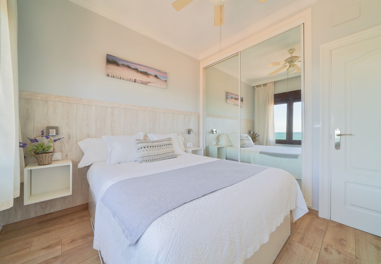 Apartamento en Torremolinos - Apartamento Playa Los Álamos - Bajondillo, free parking