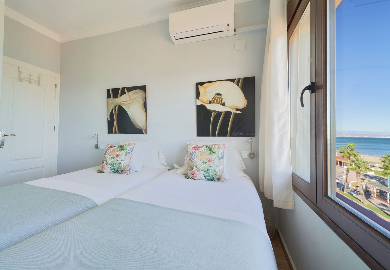 Apartamento en Torremolinos - Apartamento Playa Los Álamos - Bajondillo, free parking