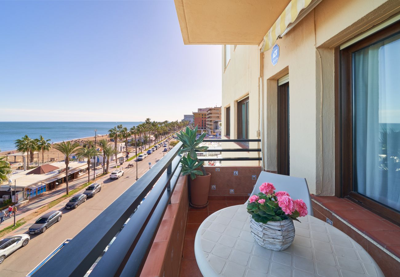 Apartamento en Torremolinos - Apartamento Playa Los Álamos - Bajondillo, free parking