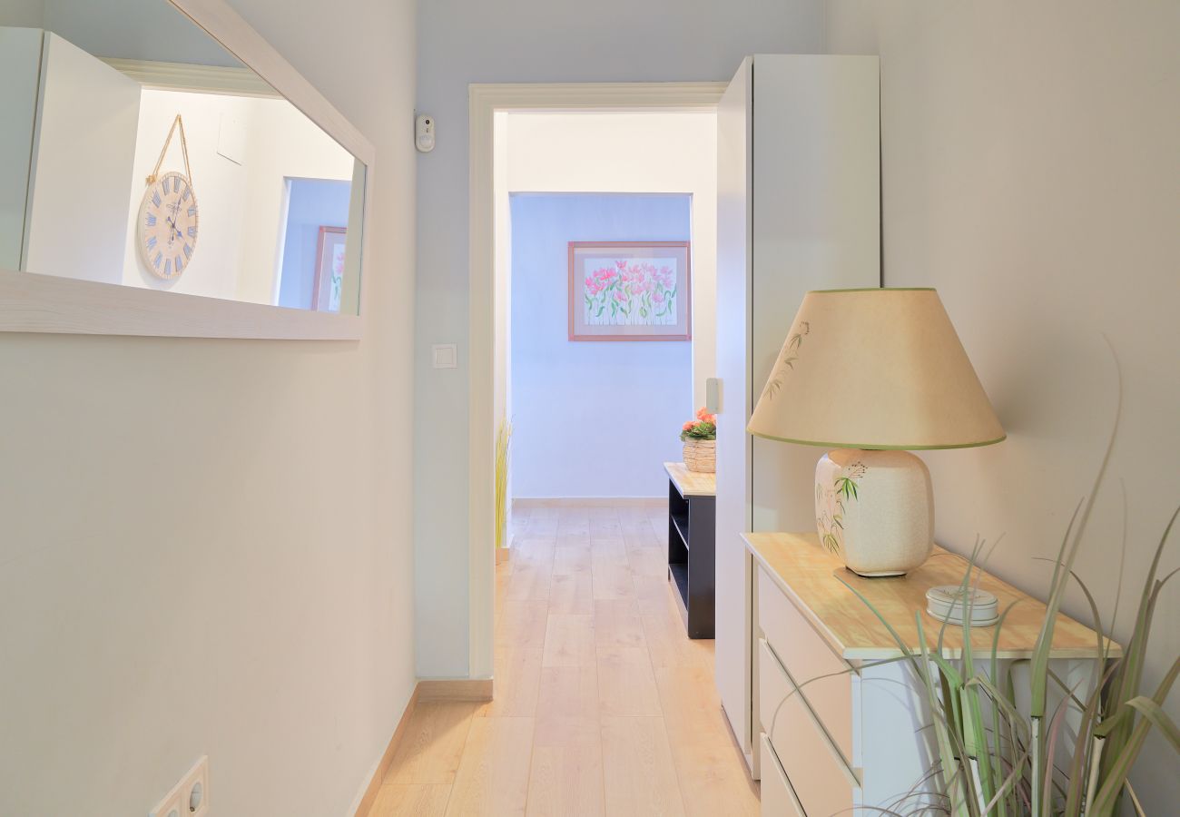 Apartamento en Torremolinos - Apartamento Playa Los Álamos - Bajondillo, free parking