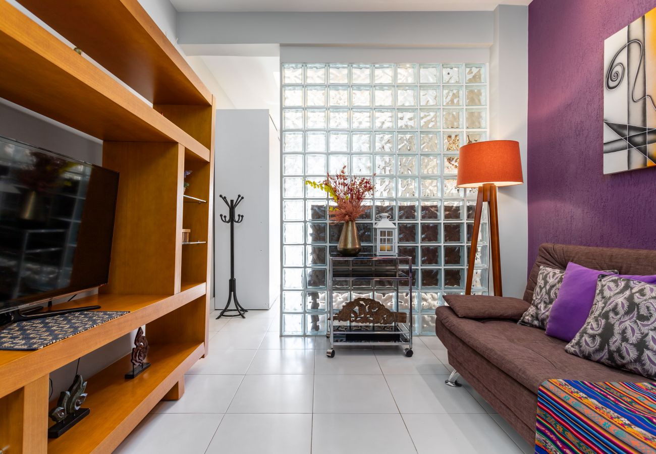 Estudio en Rio de Janeiro - JC1012 (Zona2)