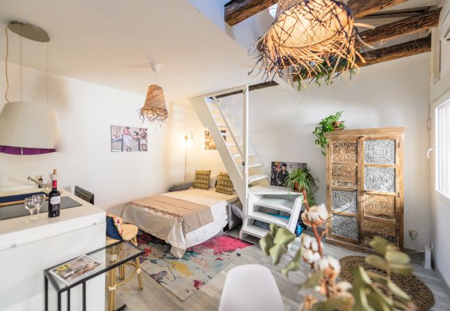 Apartamento en Madrid - Encantadora buhardilla dúplex en el corazón de Madrid