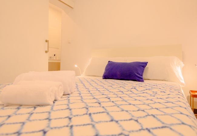 Apartamento en Madrid - M (RLT10) Encantadora vivienda de dos dormitorios Apartamento en Madrid - M (RLT10) Encantadora vivienda de dos dormitorios