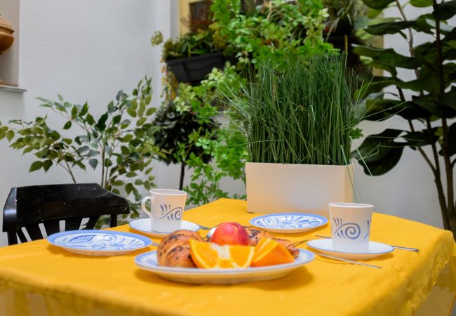 Apartamento en Madrid - M (RLT10) Encantadora vivienda de dos dormitorios Apartamento en Madrid - M (RLT10) Encantadora vivienda de dos dormitorios