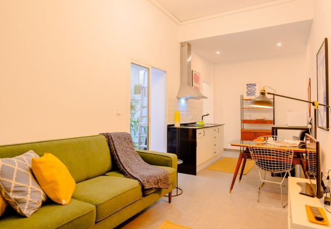 Apartamento en Madrid - M (RLT10) Encantadora vivienda de dos dormitorios Apartamento en Madrid - M (RLT10) Encantadora vivienda de dos dormitorios