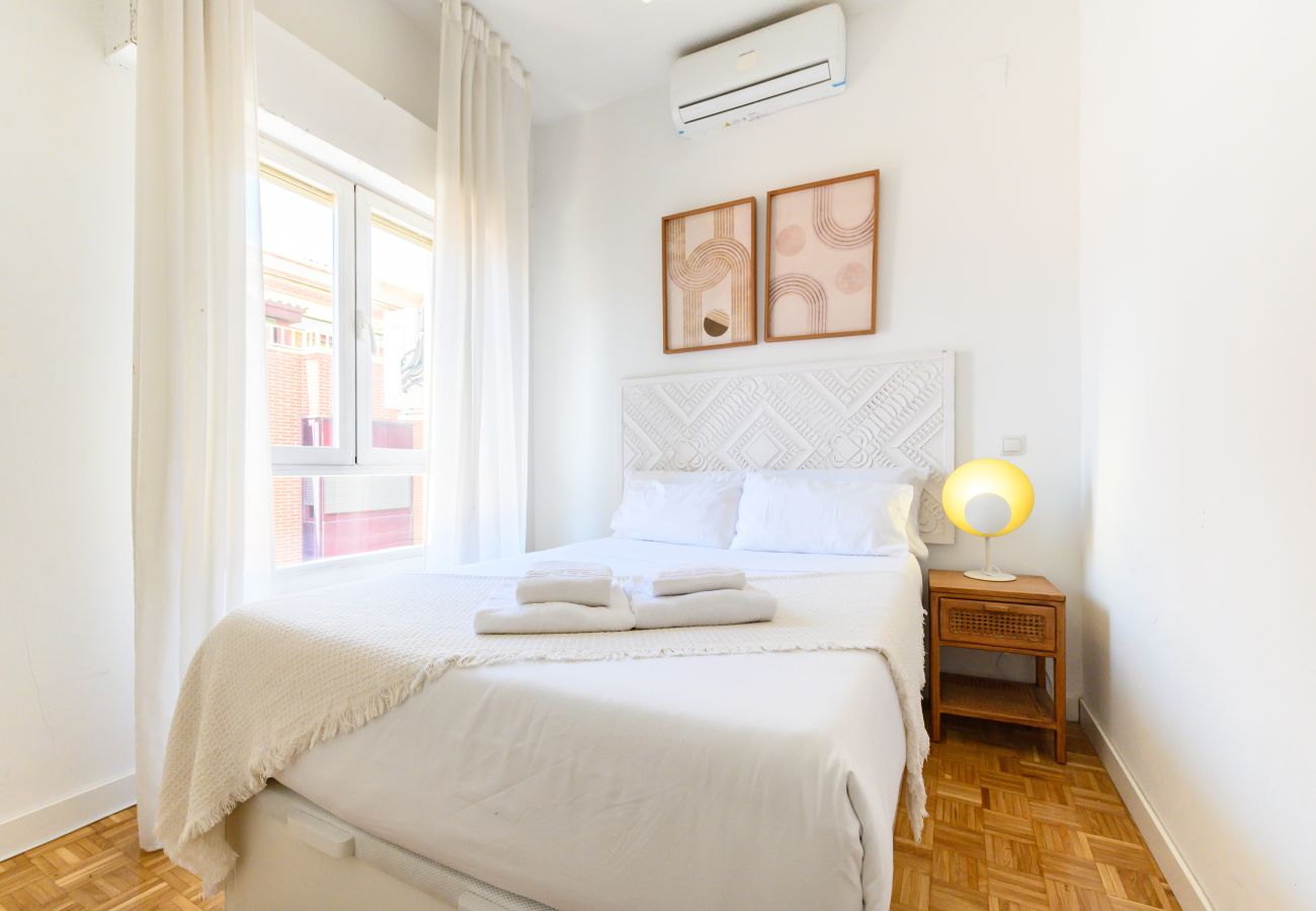 Apartamento en Madrid - M (AZA14) Amplio y elegante apartamento en Prosper