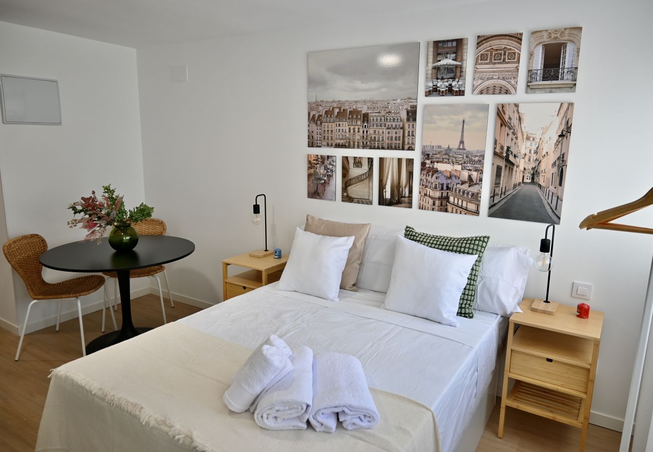Estudio en Madrid - Apartamento Tipo Estudio cerca de la Plaza de Toros en Ventas