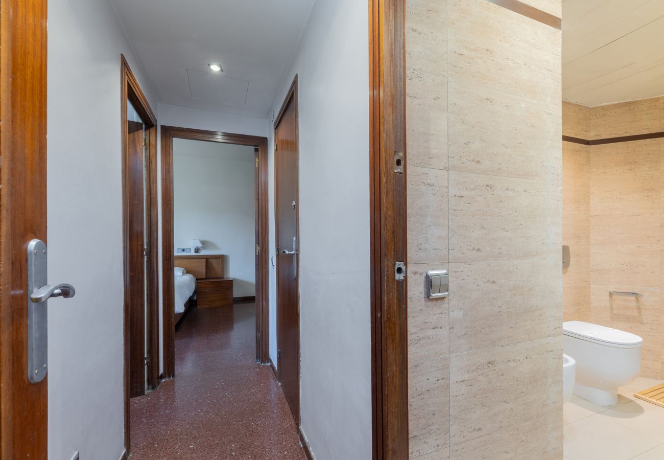 Apartamento en Barcelona - Bright, large and central apartment in Barcelona