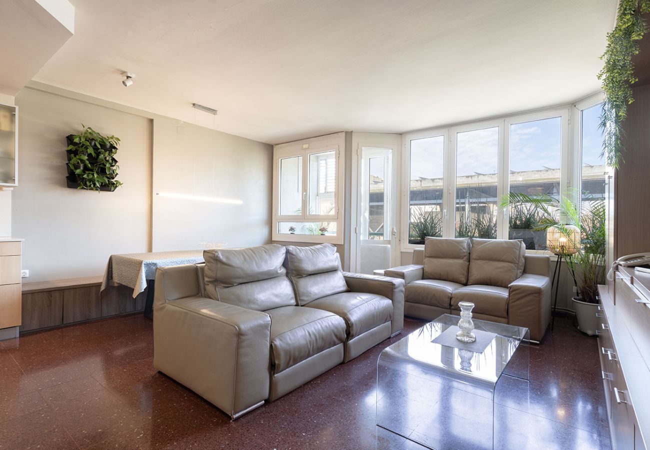 Apartamento en Barcelona - Bright, large and central apartment in Barcelona