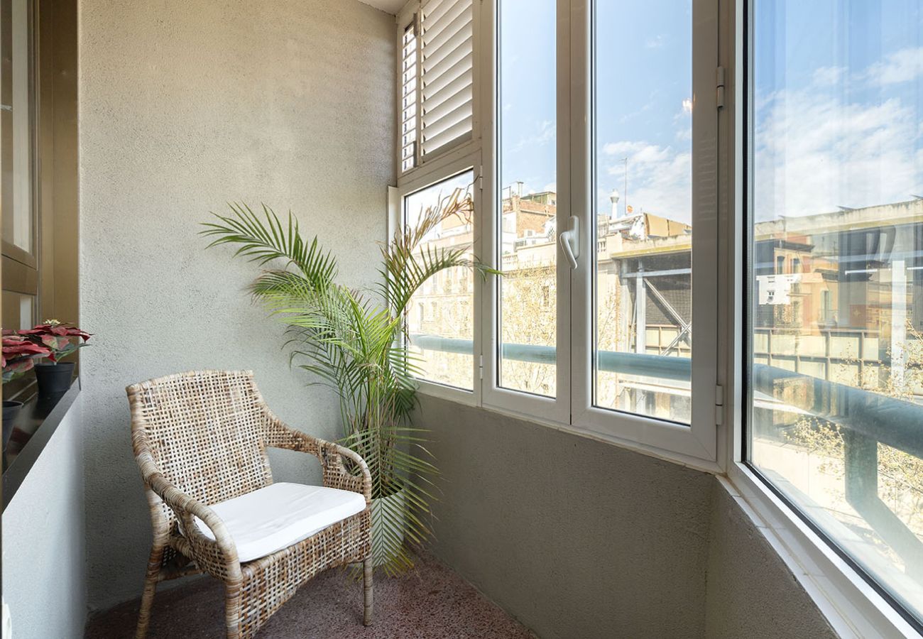 Apartamento en Barcelona - Bright, large and central apartment in Barcelona