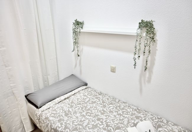 Apartamento en Madrid - M (DIN131A) Céntrico apartamento en la Calle Infan Apartamento en Madrid - M (DIN131A) Céntrico apartamento en la Calle Infan