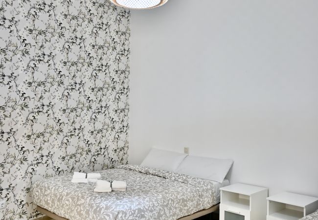 Apartamento en Madrid - M (DIN131A) Céntrico apartamento en la Calle Infan Apartamento en Madrid - M (DIN131A) Céntrico apartamento en la Calle Infan