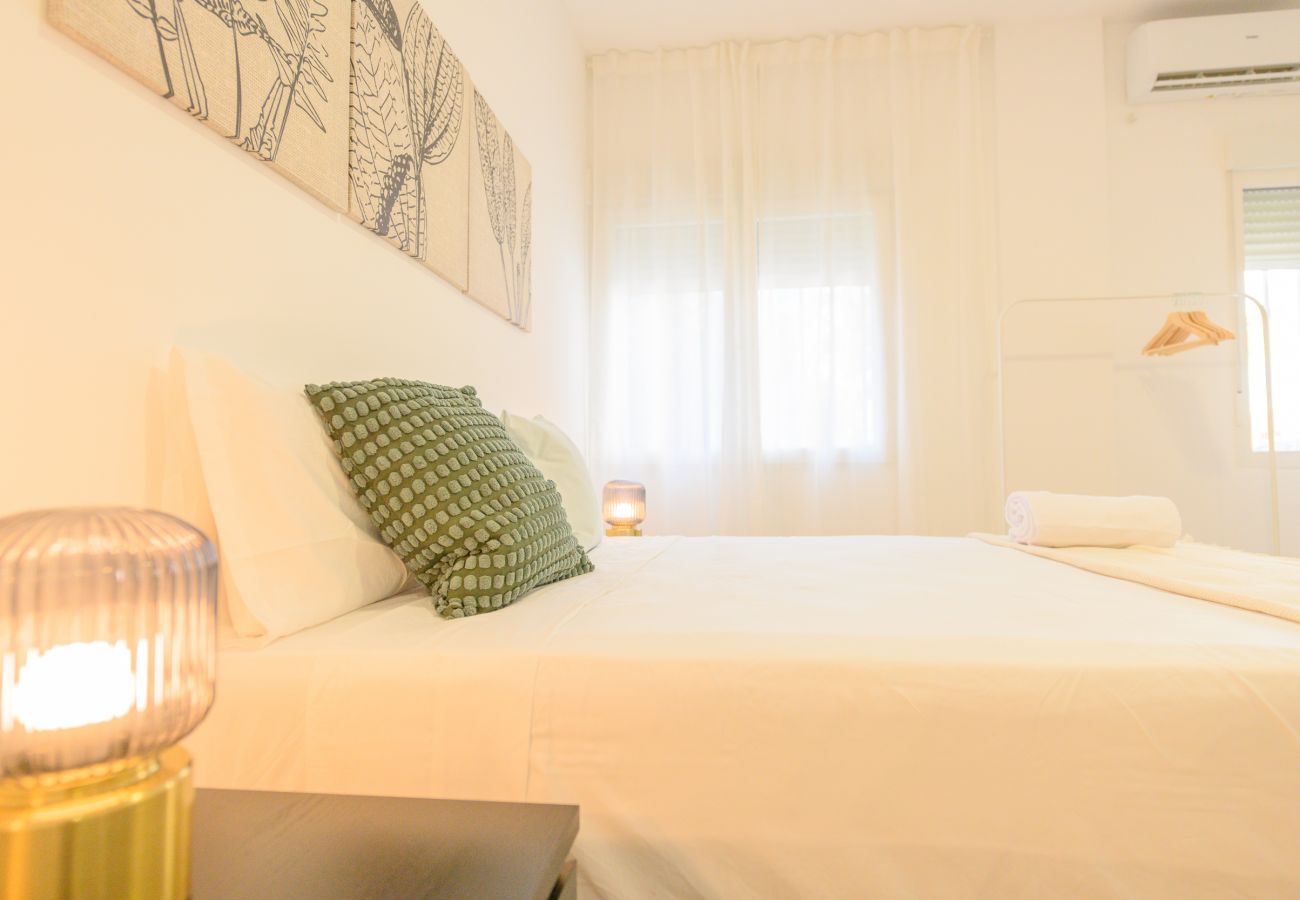 Estudio en Madrid - Acogedor Apartamento Tipo Estudio cerca de la Plaza de Toros en Ventas