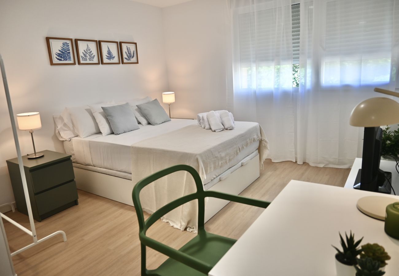 Estudio en Madrid - Acogedor Apartamento Tipo Estudio cerca de la Plaza de Toros en Ventas