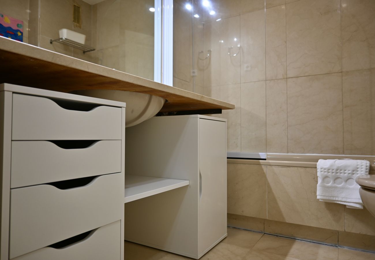 Estudio en Madrid - M (HRL5) Luminoso apartamento BºPilar