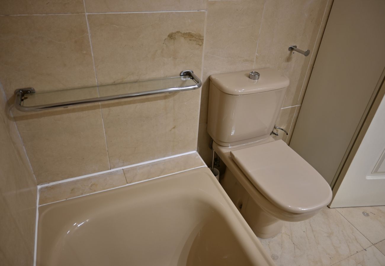 Estudio en Madrid - M (HRL5) Luminoso apartamento BºPilar