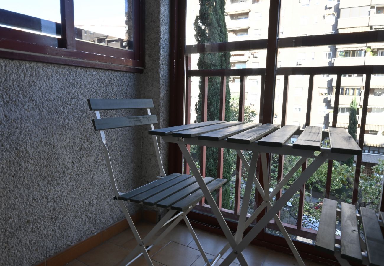 Estudio en Madrid - M (HRL5) Luminoso apartamento BºPilar