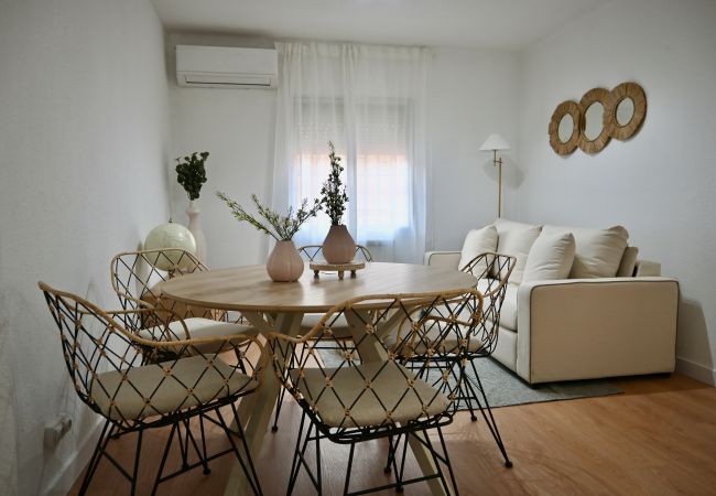 Apartamento en Madrid - Amplio y Cómodo apartamento en Entrevías