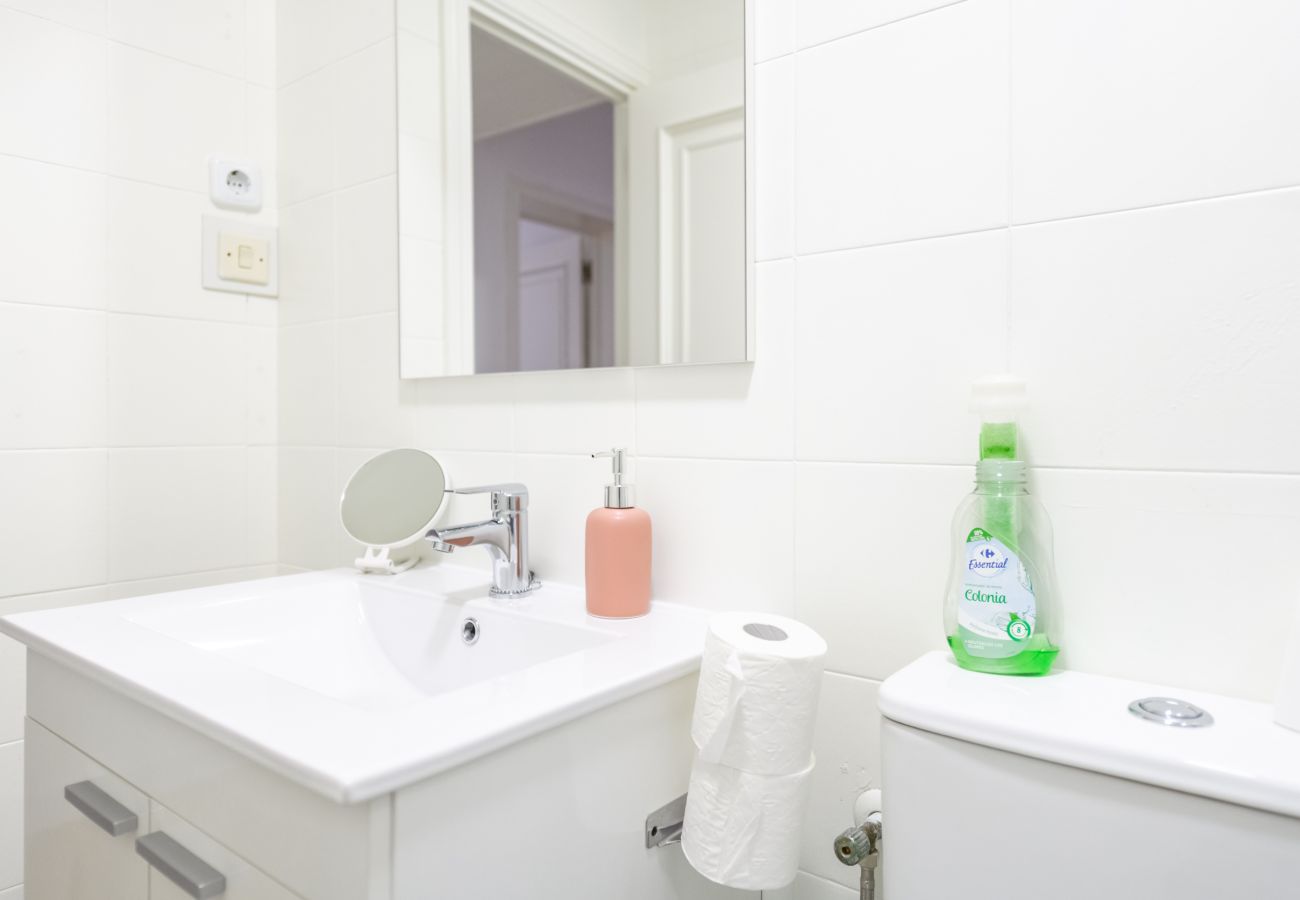 Apartamento en Madrid - Bonito y coqueto apartamento en Vallecas