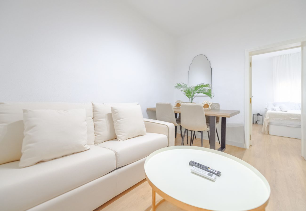 Apartamento en Madrid - Bonito y coqueto apartamento en Vallecas