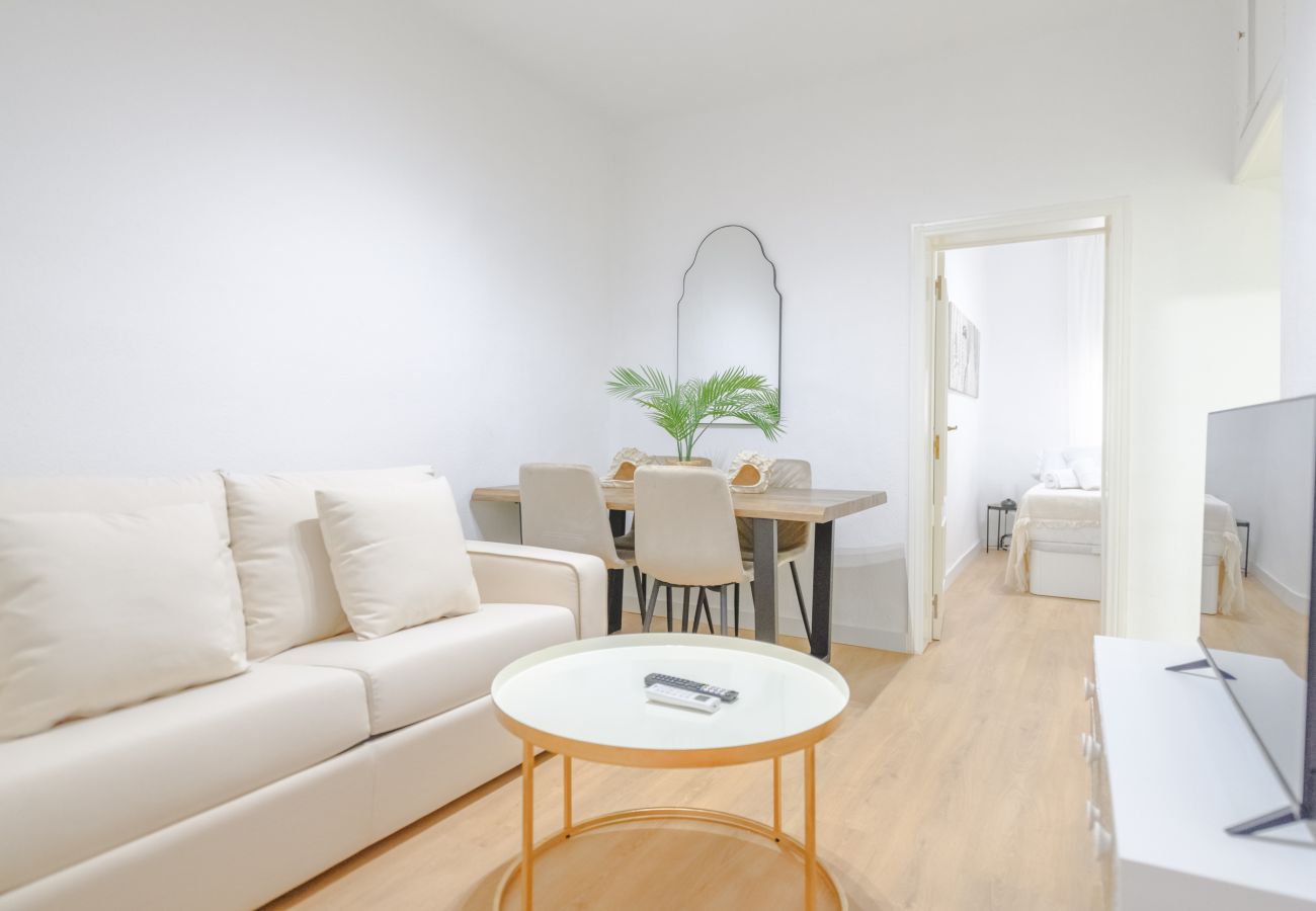 Apartamento en Madrid - Bonito y coqueto apartamento en Vallecas