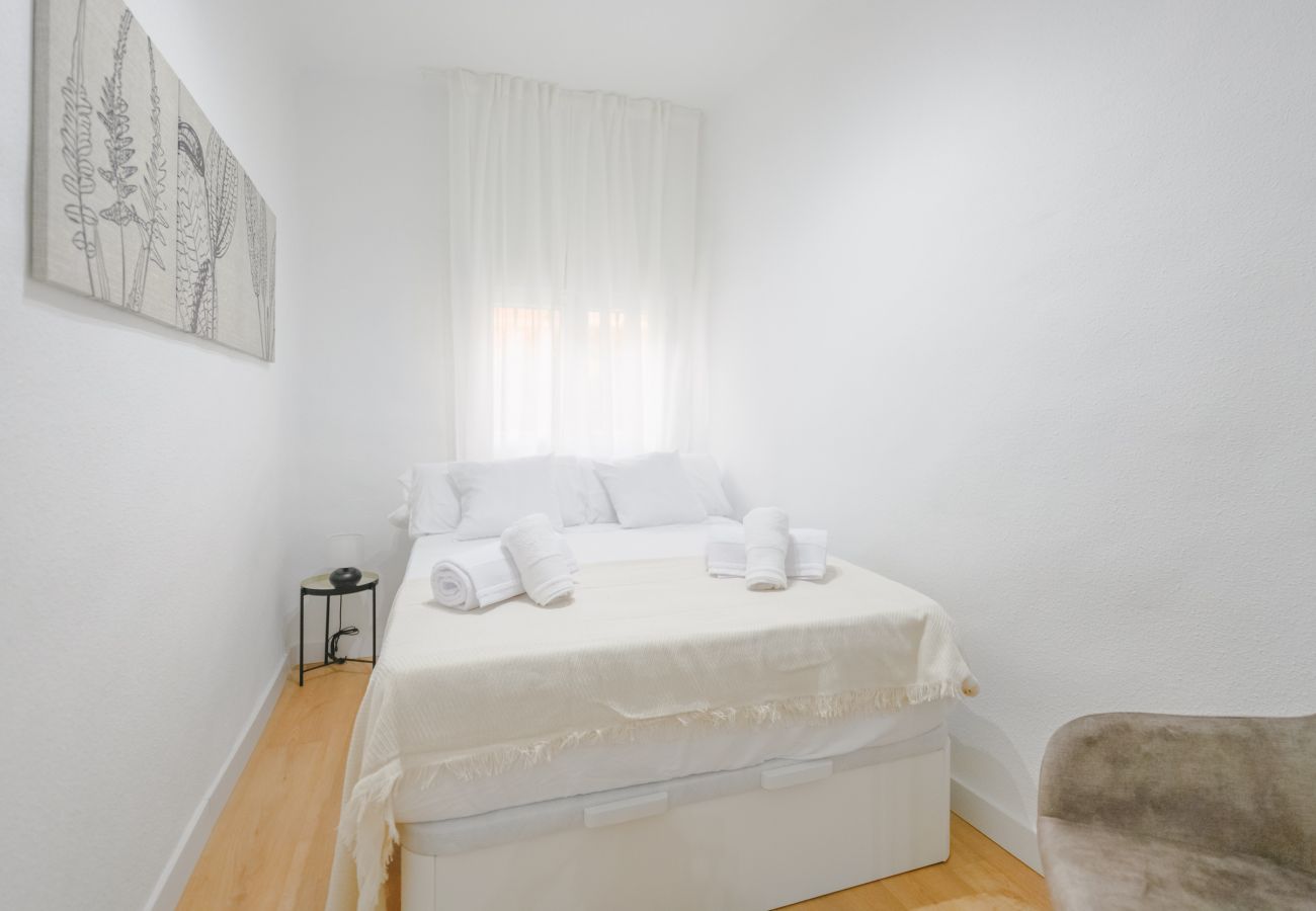 Apartamento en Madrid - Bonito y coqueto apartamento en Vallecas