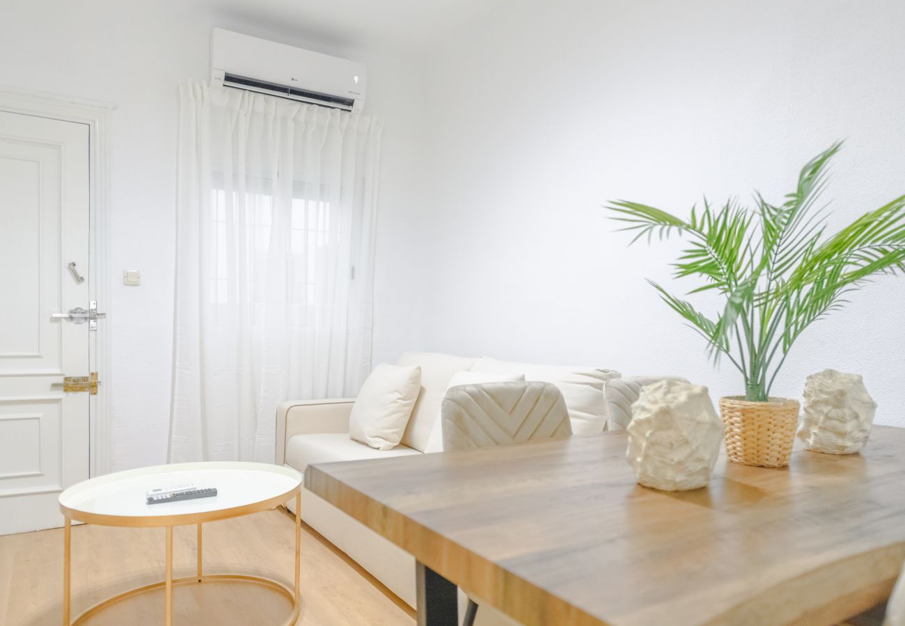 Apartamento en Madrid - Bonito y coqueto apartamento en Vallecas