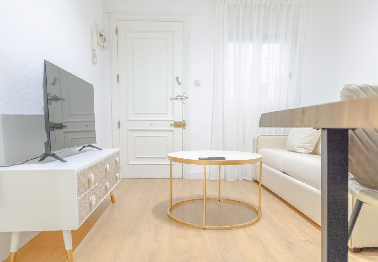 Apartamento en Madrid - Bonito y coqueto apartamento en Vallecas