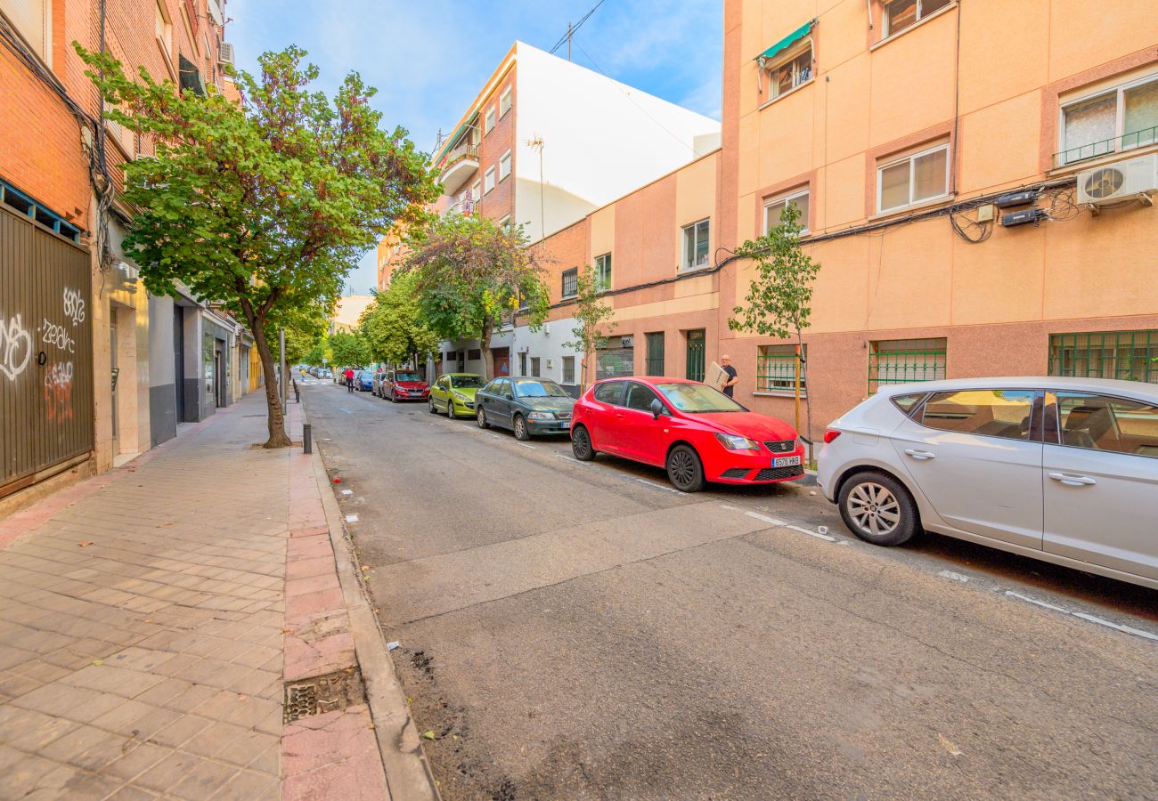 Apartamento en Madrid - Bonito y coqueto apartamento en Vallecas