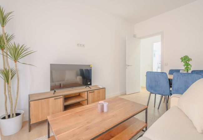 Apartamento en Madrid - Elegante y cómodo apartamento de tres dormitorios en Vallecas