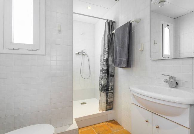 Apartamento en Barcelona - Luminoso, céntrico y silencioso apartamento