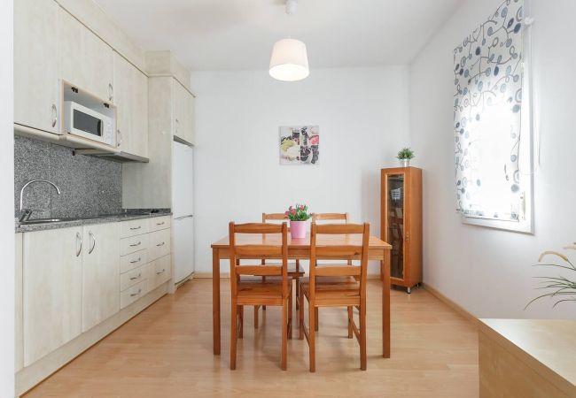 Apartamento en Barcelona - Luminoso, céntrico y silencioso apartamento